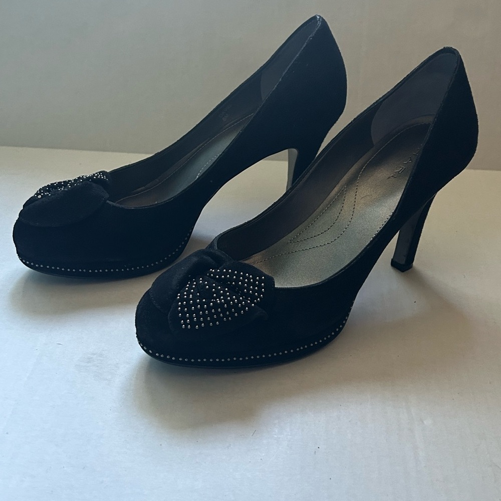 Tahari Black Women's Shoes with Bow Detail Size 8